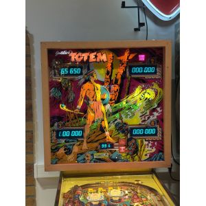 FLIPPER TOTEM 1